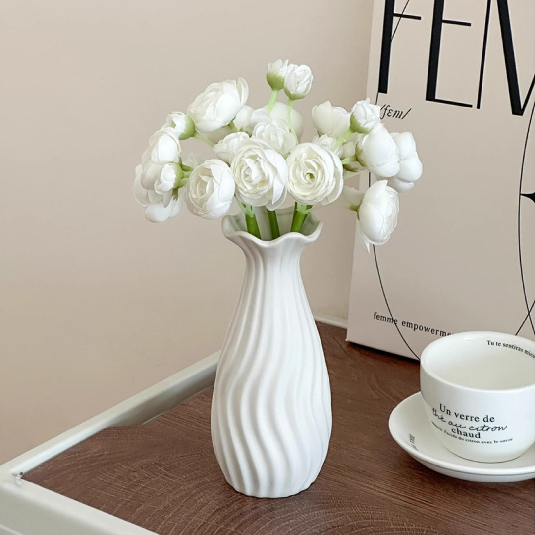 Lifelike Pink Rose Bouquet