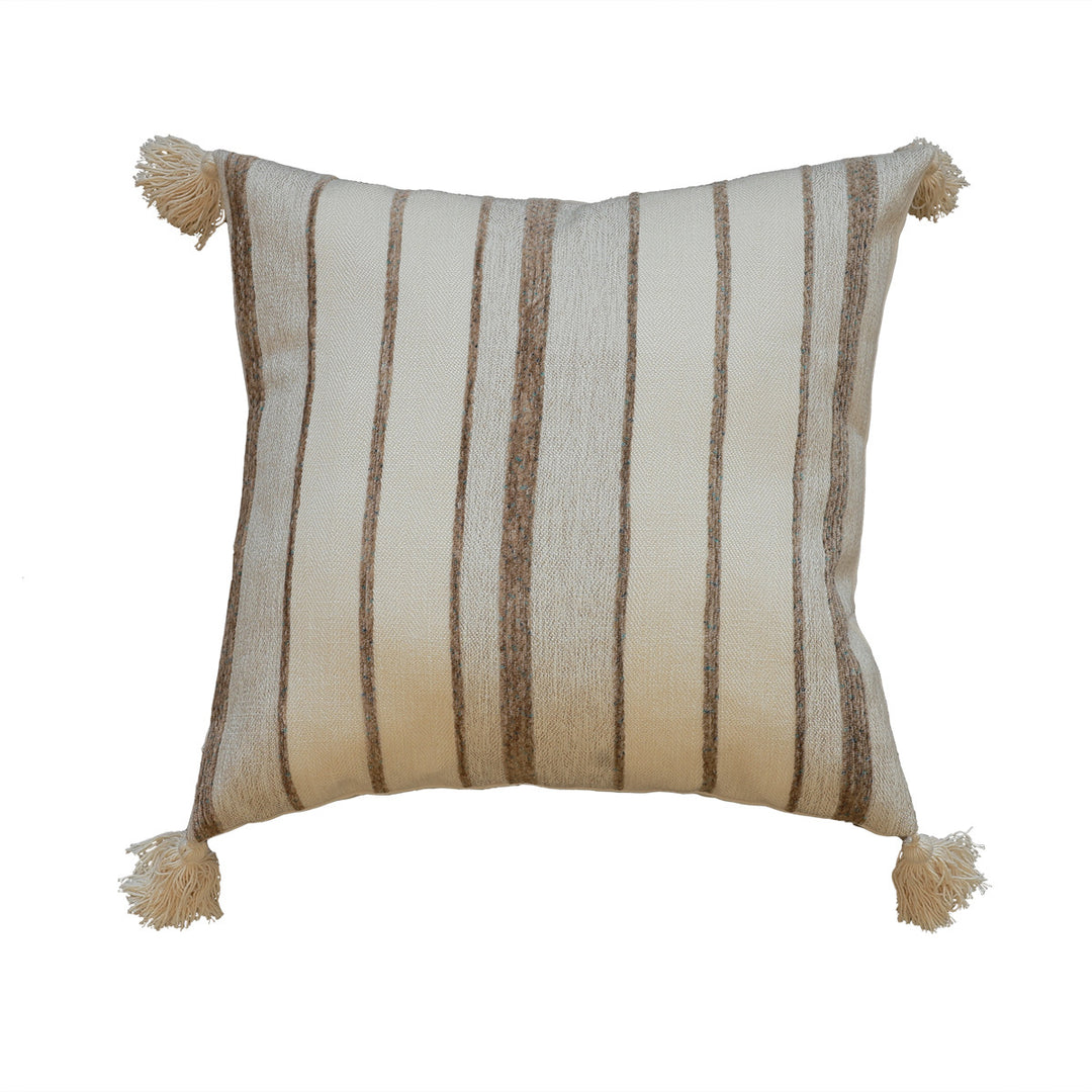 Structured decorative cushion