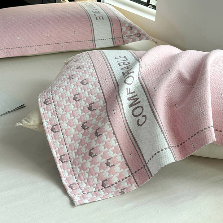 Decorative Luxurious Embroidered Pillowcase Set Stornfield