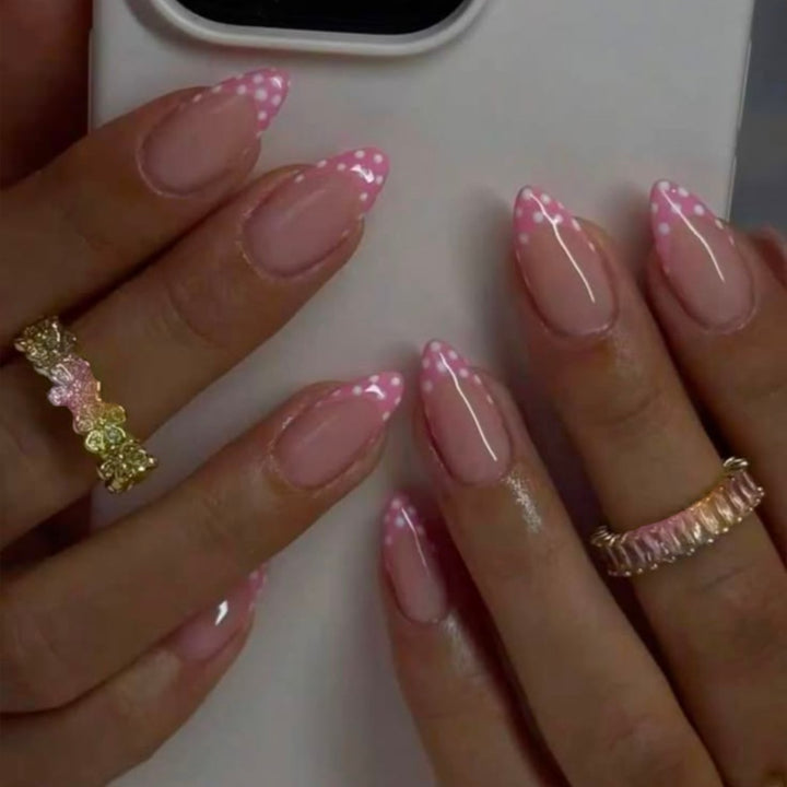 Stylish French Tip Nail Extensions