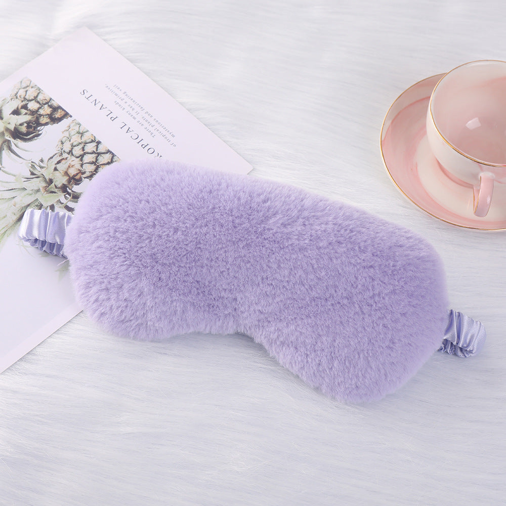 Women's cozy sleep mask made of plush with adjustable elastic band and lightproof inner lining Stornfield