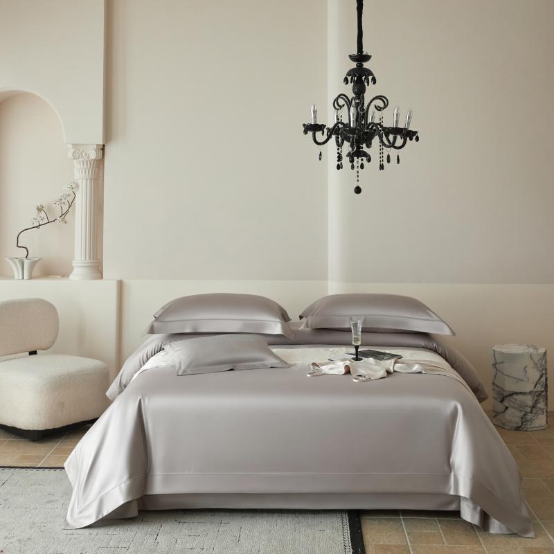 Silky Satin Duvet Ensemble with Hidden Closure and Breathable Microfiber Finish