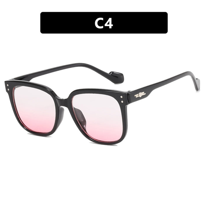 Women's square sunglasses with gentle gradient and protective UV filter Stornfield