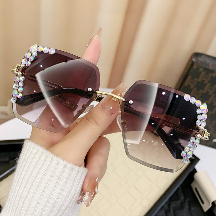Ladies sunglasses with extravagant rhinestone frame Stornfield
