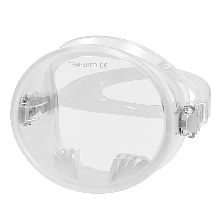 Diving mask with wide field of vision and adjustable headband Stornfield