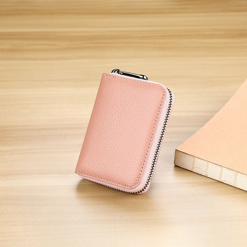 Sleek Zippered Leather Credit Card Holder Stornfield