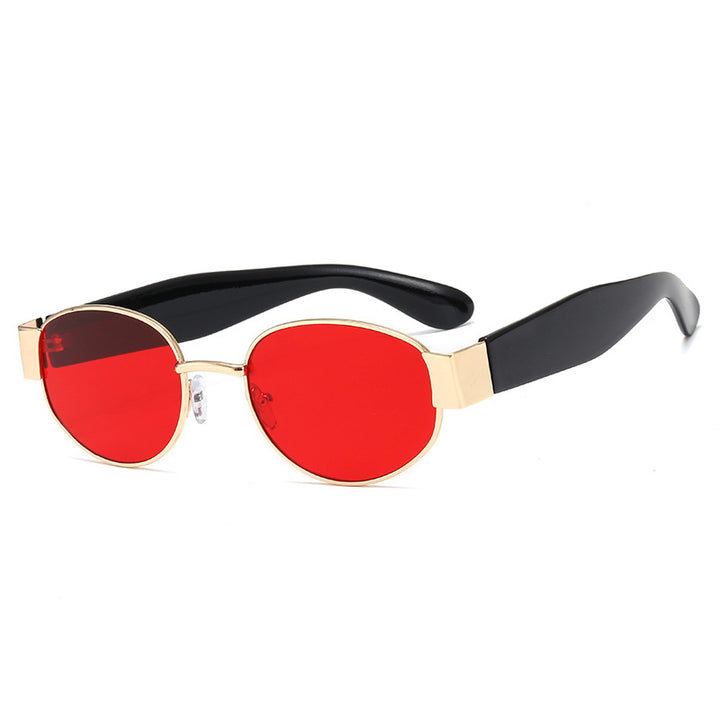 Elegant Cat-Eye Sunglasses Stornfield