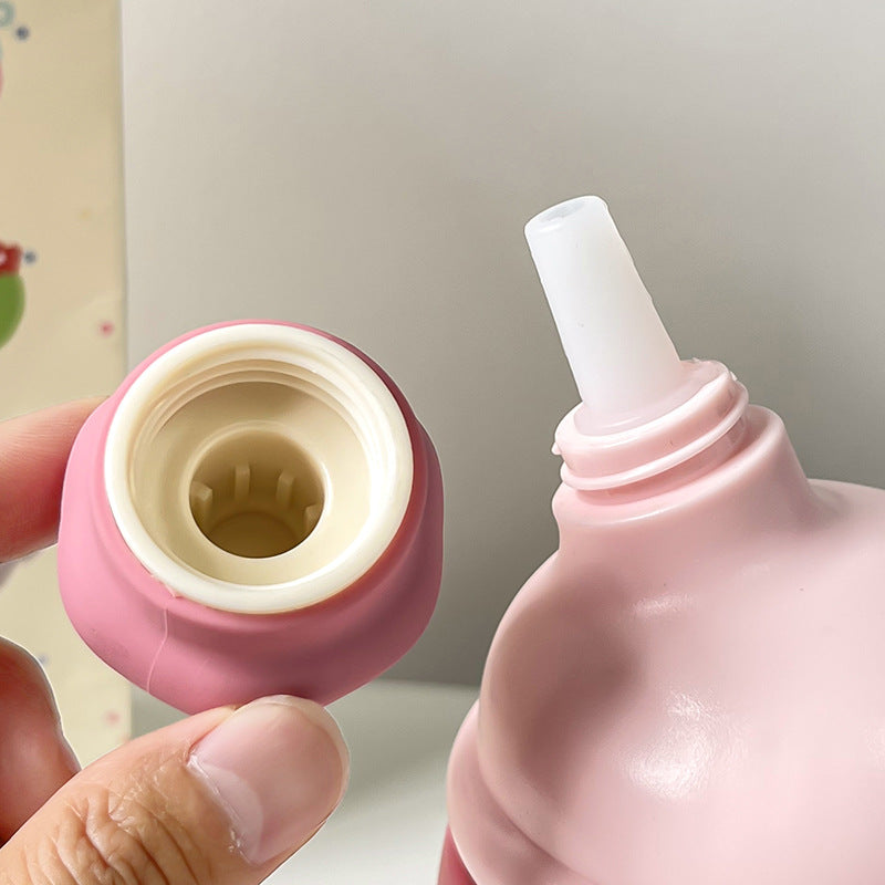 Women's practical and decorative drinking bottle with silicone lid Stornfield