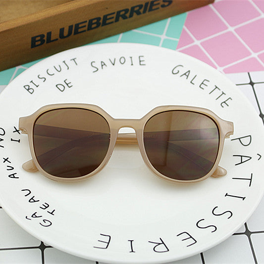 Ladies' fashionable sunglasses in elegant, octagonal design Stornfield