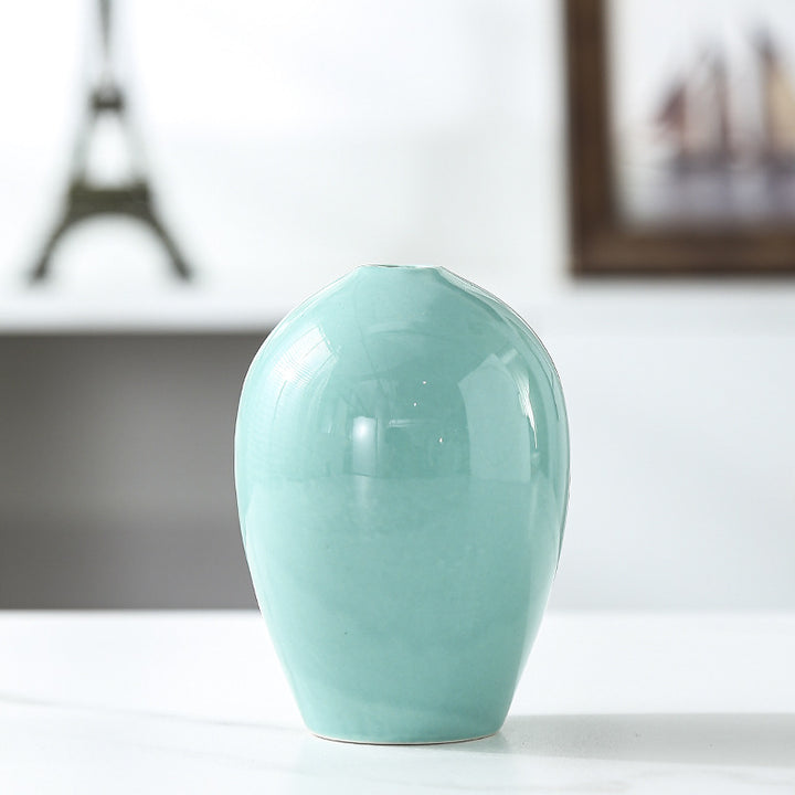 Elegant Handmade Ceramic Flower Vase Stornfeild