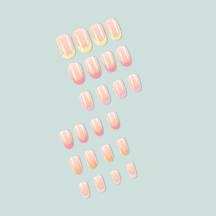 Artful nail art with geometric design Stornfield