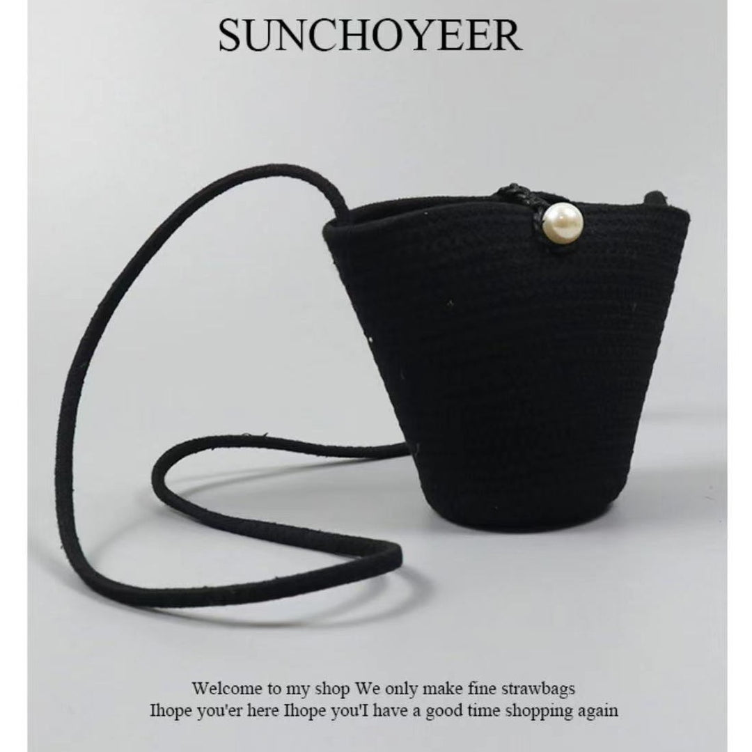 Elegant Handbag with Pearl Closure Stornfield