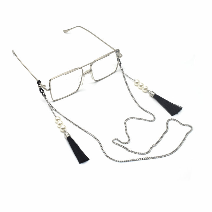 Elegant Tassel Pearl Eyewear Holder Stornfield