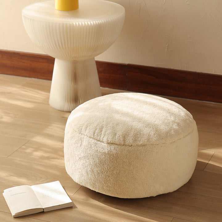 Round filled seat pouf made of cuddly teddy plush with a shape-stable core Stornfield