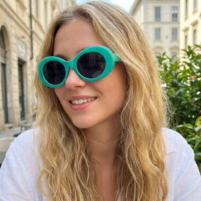Women's Stylish Sunglasses with Oval Frame Stornfield