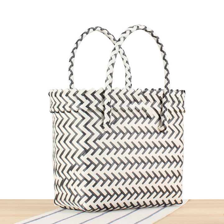 Practical shoulder bag with geometric pattern Stornfield