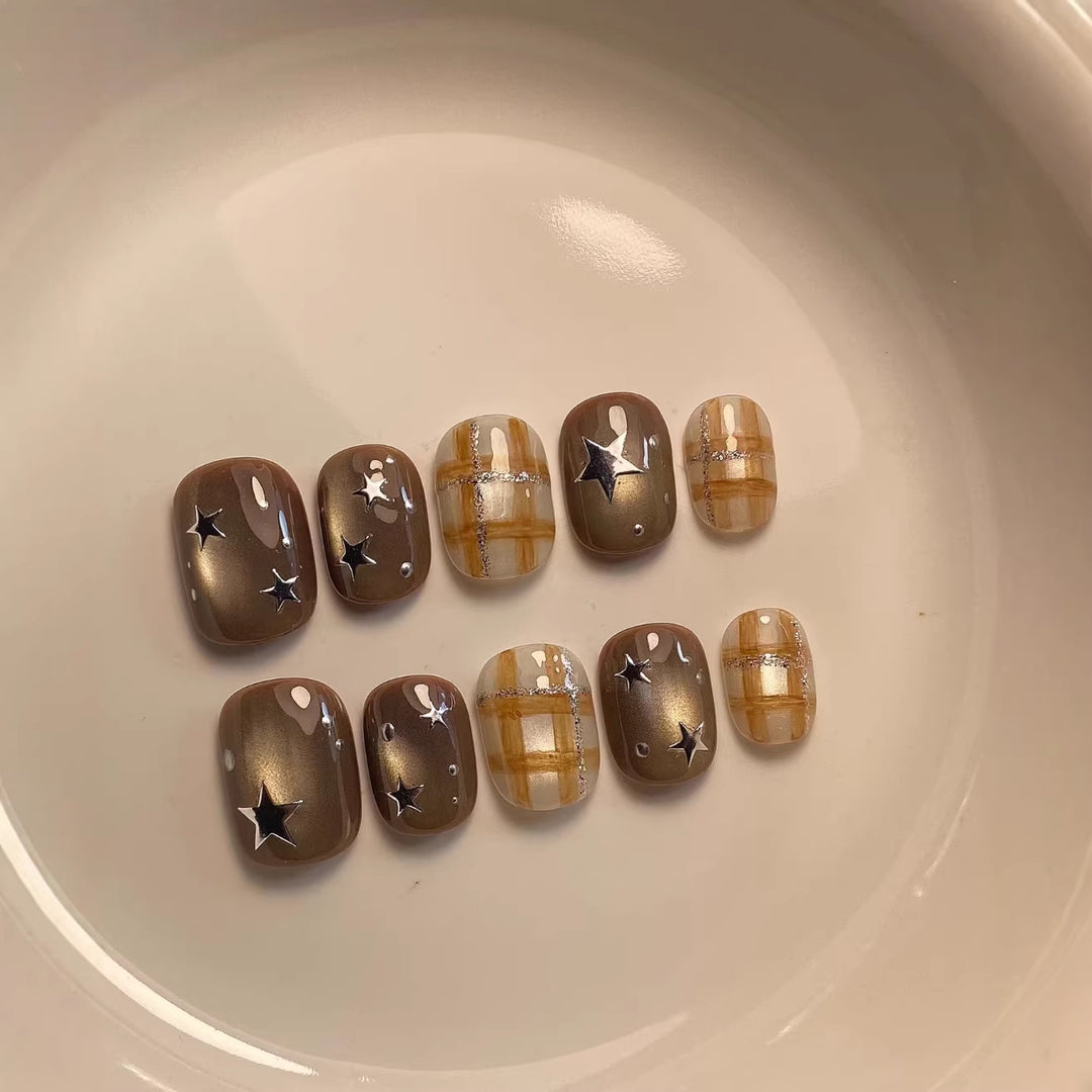 Decorative Press-On Nail Art Set with Star and Plaid Designs