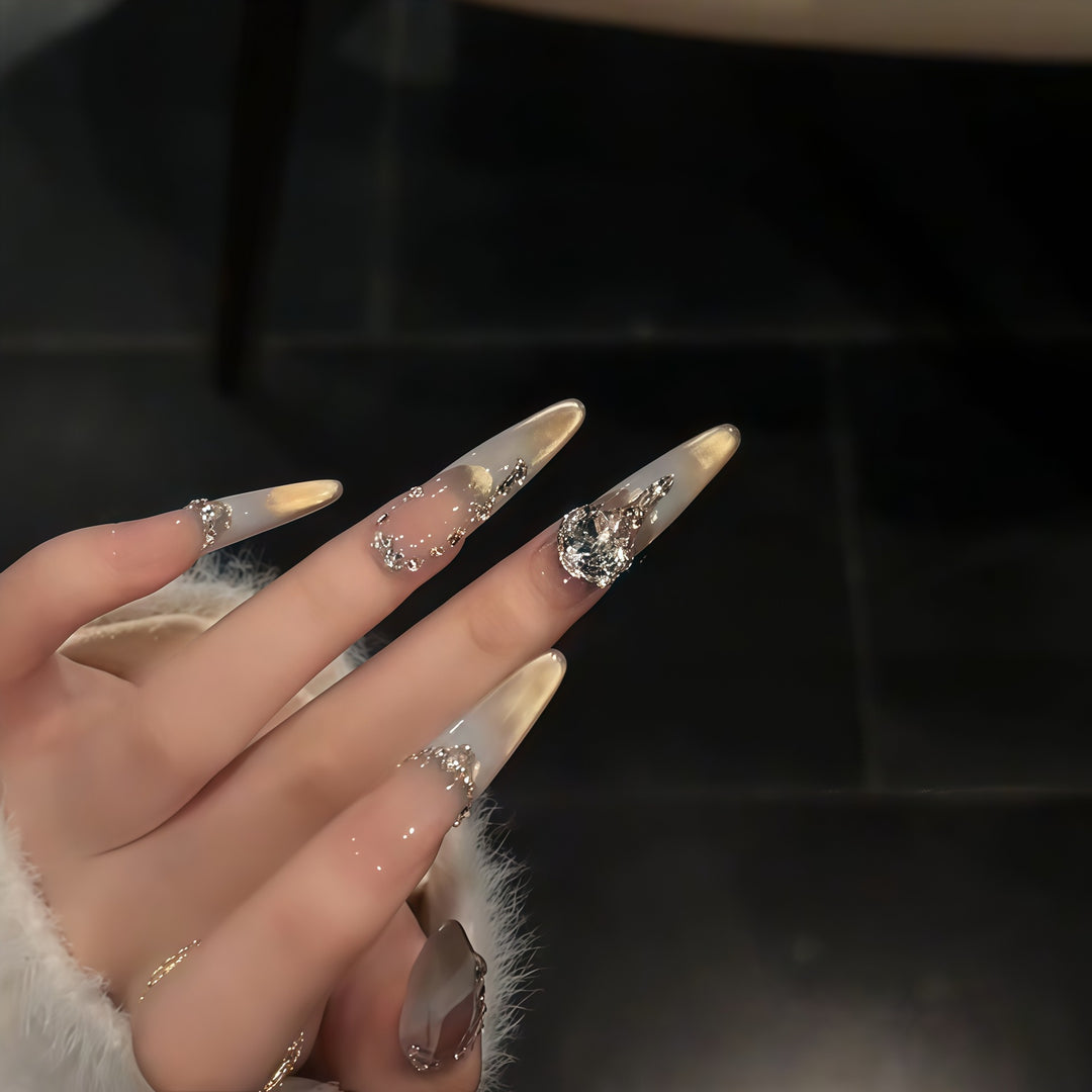 Artificial nails with elegant rhinestone accents Stornfield