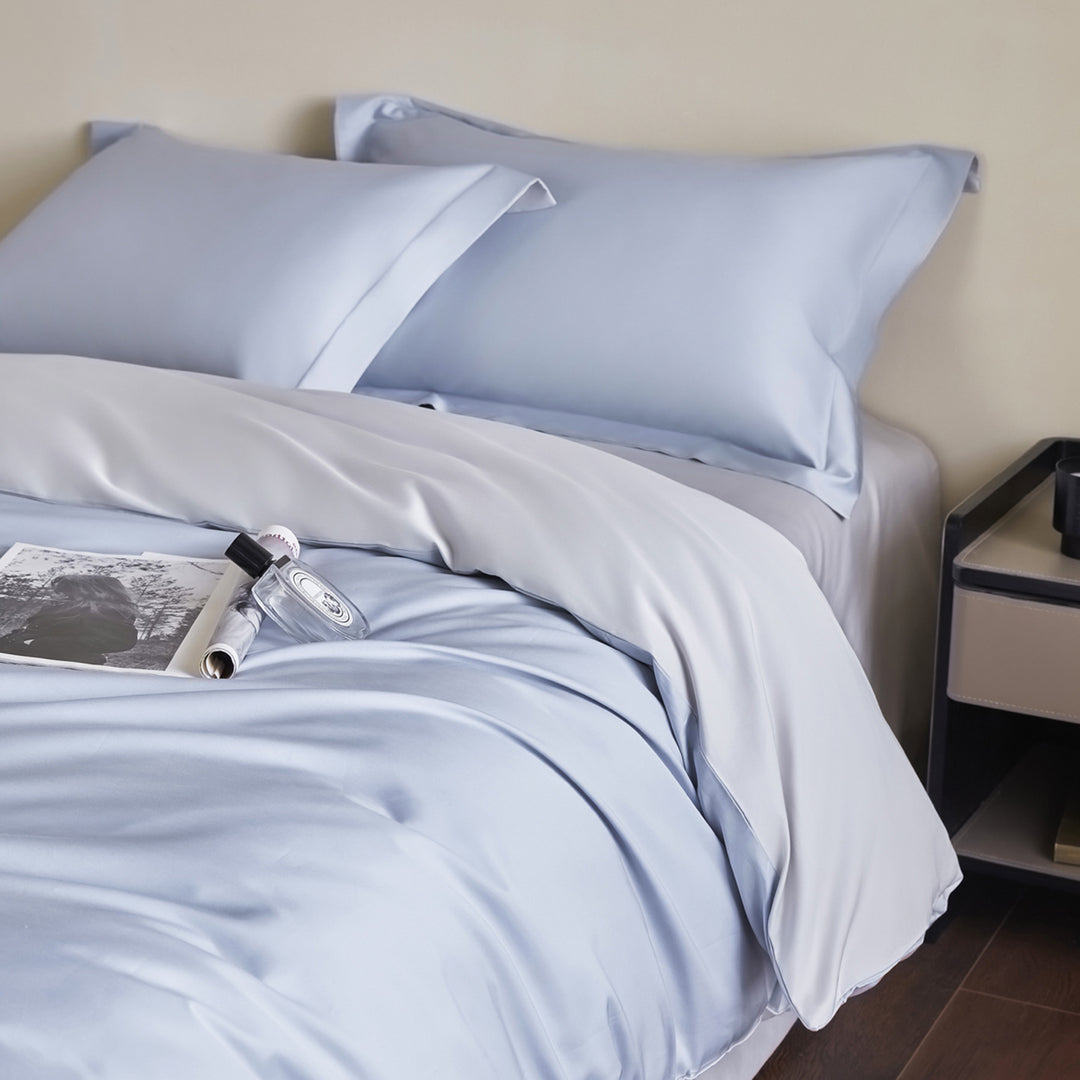 Luxurious Soft Silk Bedding Set