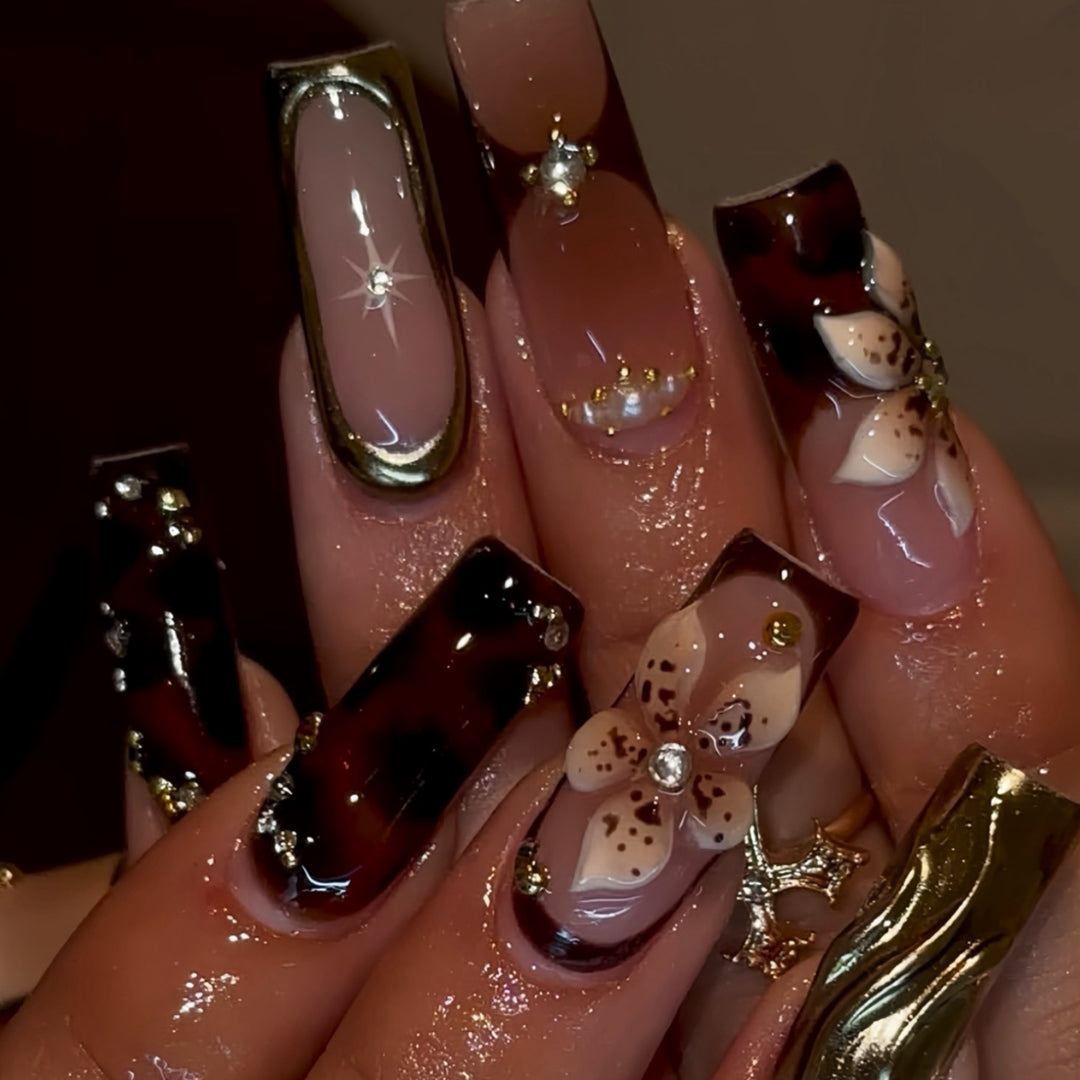 Ornate Press-On Nail Art Extensions Stornfield