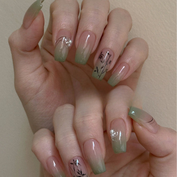 Decorative Acrylic Nail Art Set Stornfield