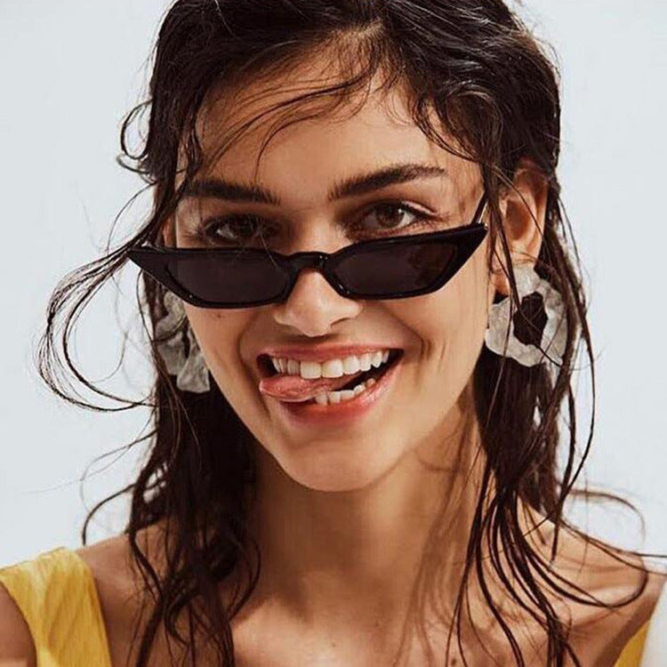 Women's geometric sunglasses in trendy shield design Stornfield
