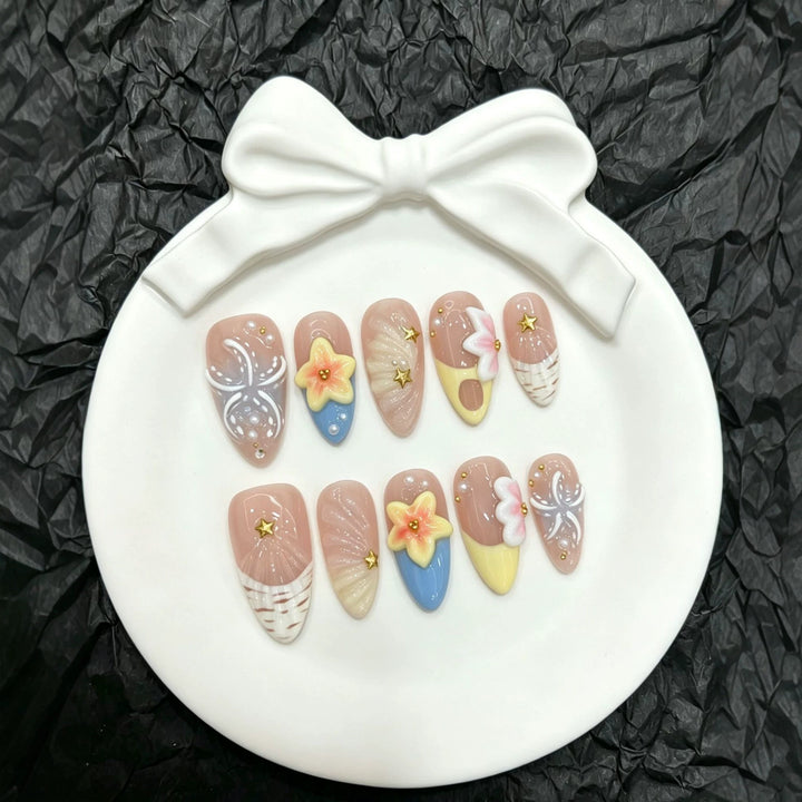 Decorative Press-On Nail Art Set with Floral and Metallic Accents