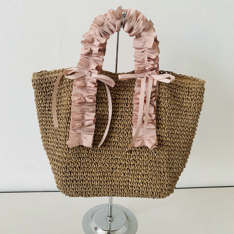 Crocheted beach bag with elegant satin accents Stornfield