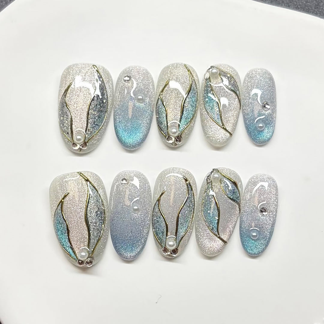 Elegant Decorative Press-On Nail Art Set with Pearl and Leaf Accents Stornfield