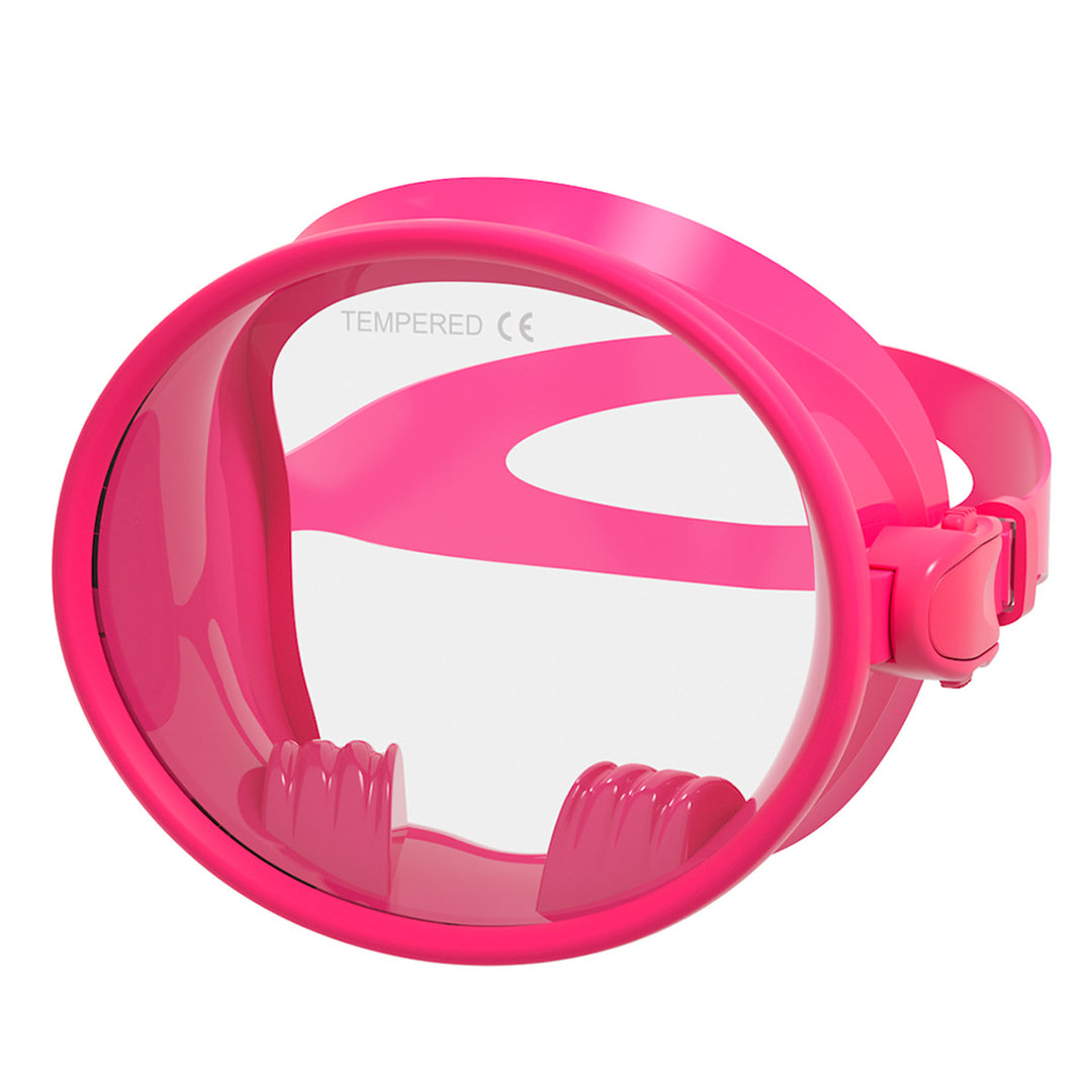 Swimming mask with ergonomic silicone sealing ring Stornfield