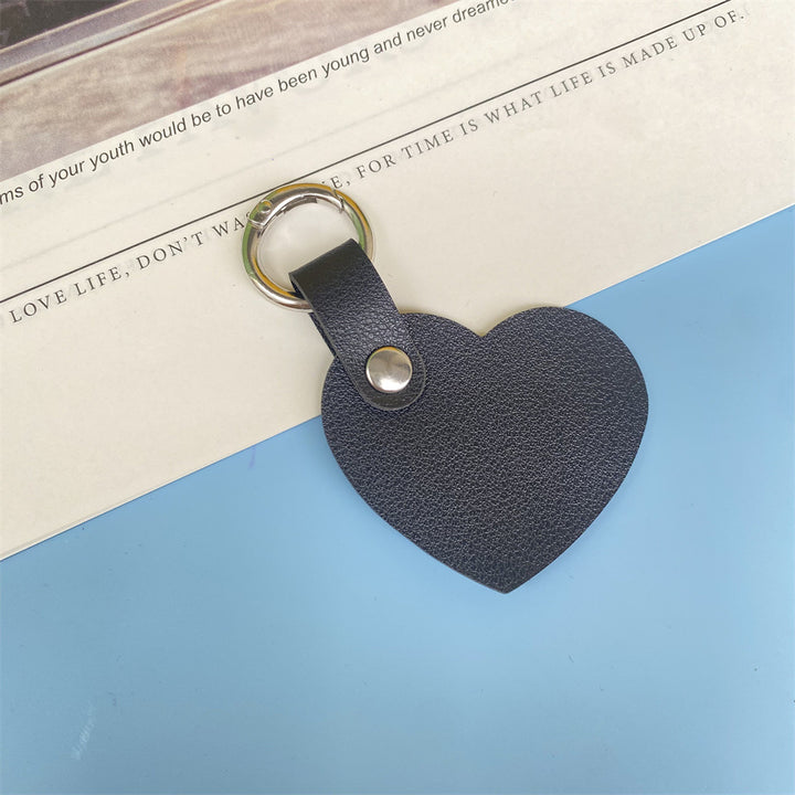 Premium Heart-Shaped Leather Keychain Stornfield