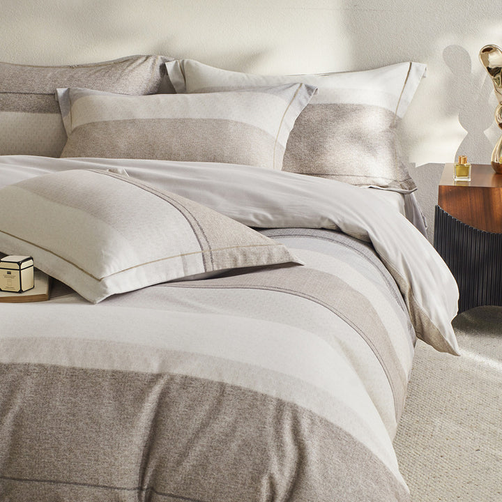 Reversible Botanical Cotton Sateen Duvet Cover Set with Pillow Shams