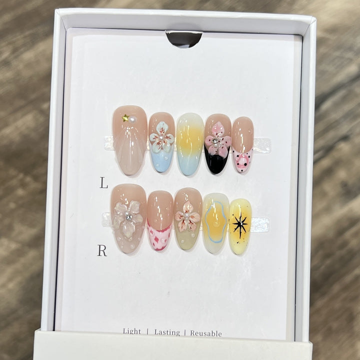 Artistic Floral Press-On Nail Art Set Stornfield