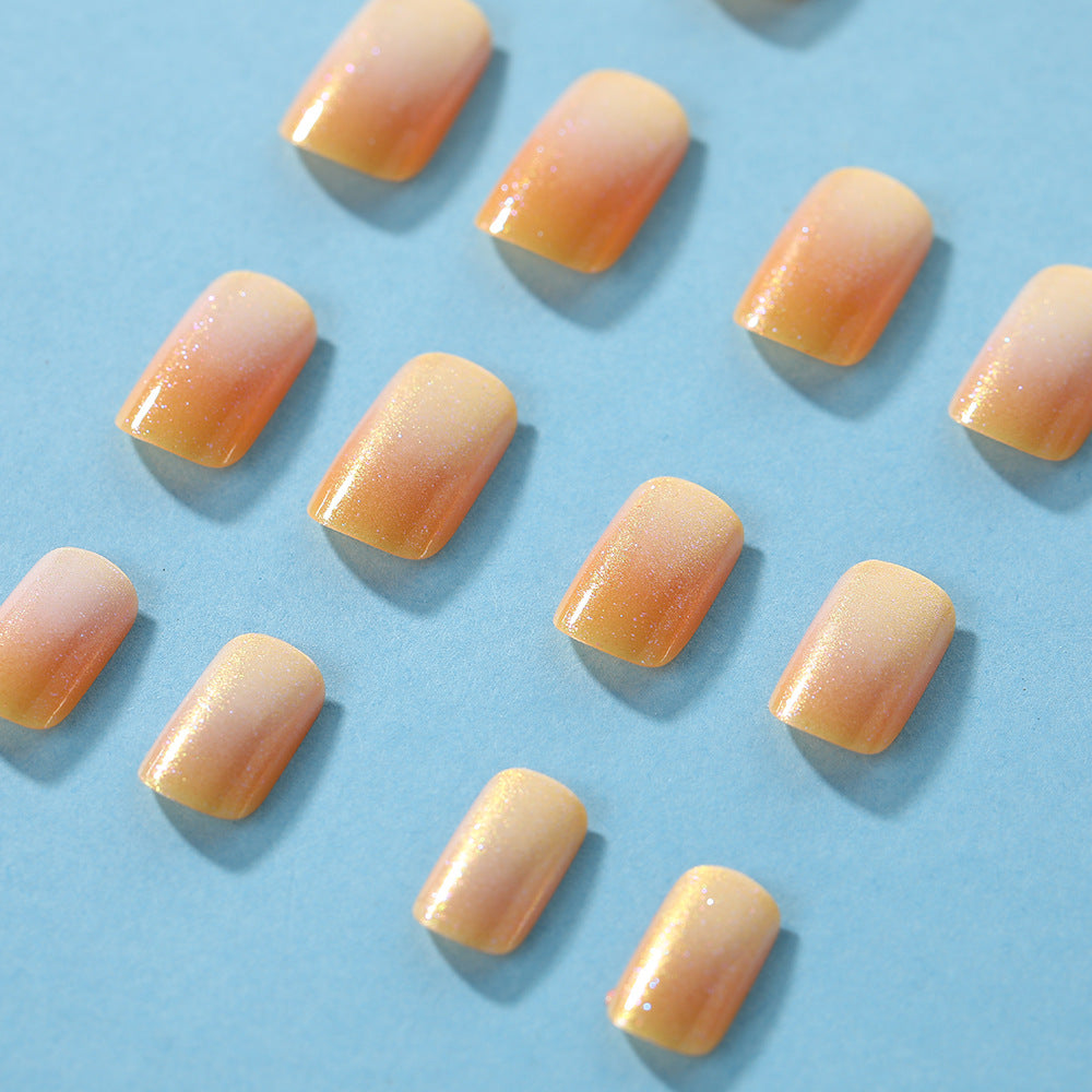 Artificial nails in elegant gradient Stornfield