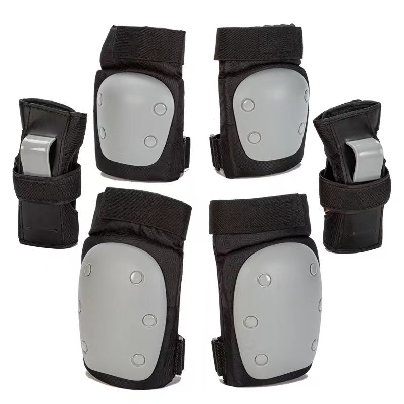 Protective Gear Set Stornfield