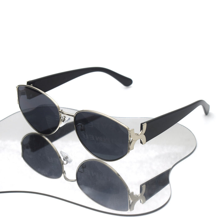 Cat-Eye Sunglasses Stornfield