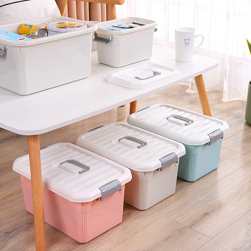 Practical storage box with lid Stornfield