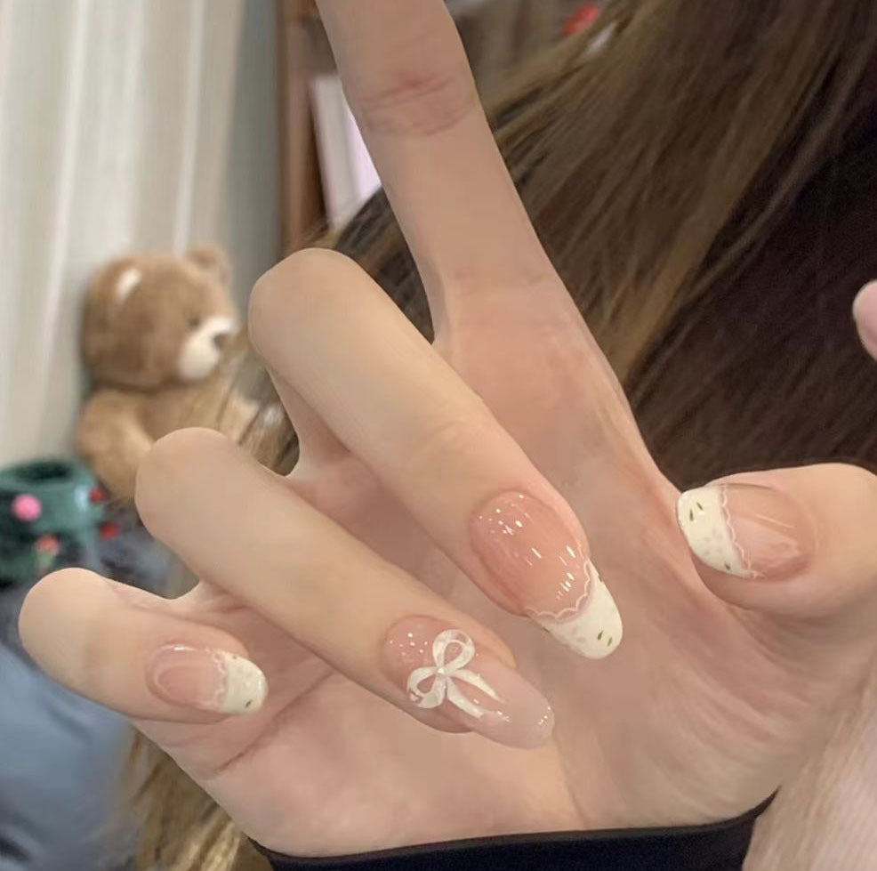 Press-On Nail Art Set with Elegant Bow and French Tip Design Stornfield