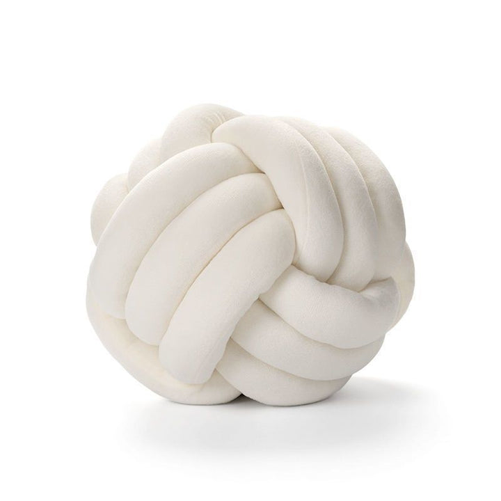 Fluffy decorative cushion with zigzag pattern