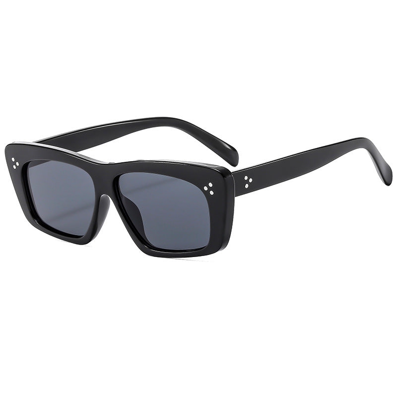 Ladies square sunglasses with modern design and polarized lenses Stornfield