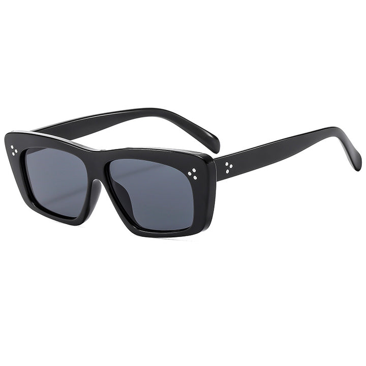 Ladies square sunglasses with modern design and polarized lenses Stornfield