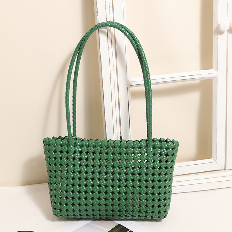 Braided Beach Bag with Practical Folding Mechanism Stornfield