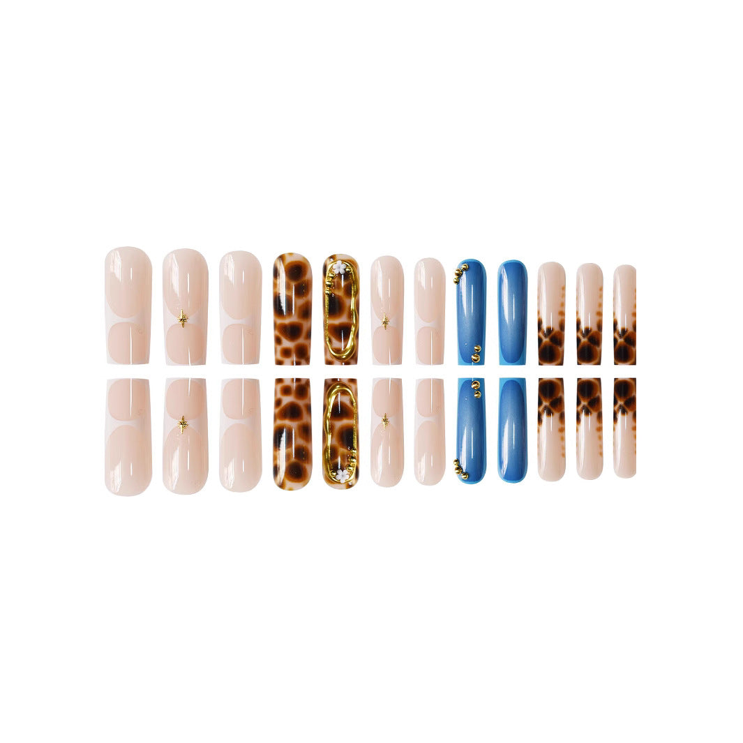 Artistic Press-On Nail Set with Unique Giraffe Pattern Stornfield