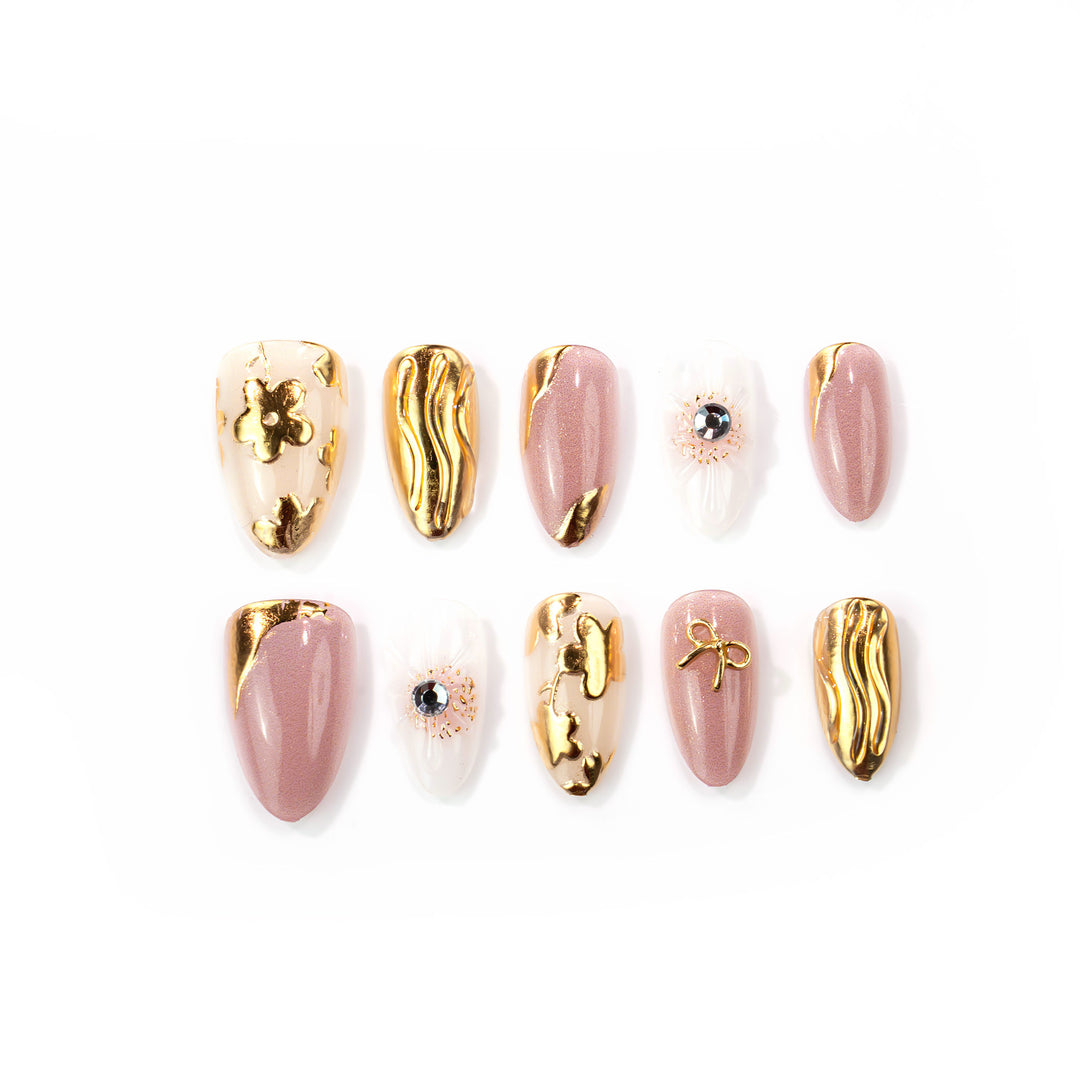 Decorative Press-On Nail Art Set with Gold Accents Stornfield