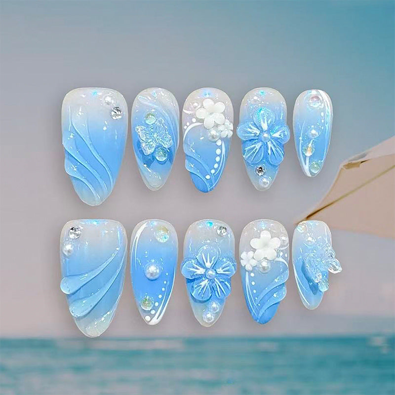 Artful nail set with floral accents Stornfield