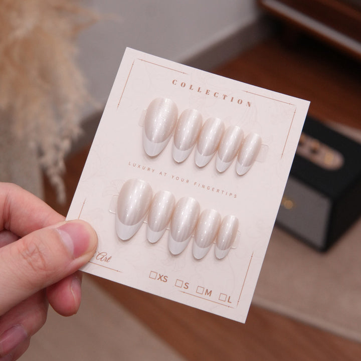 French Tip Press-On Nail Set