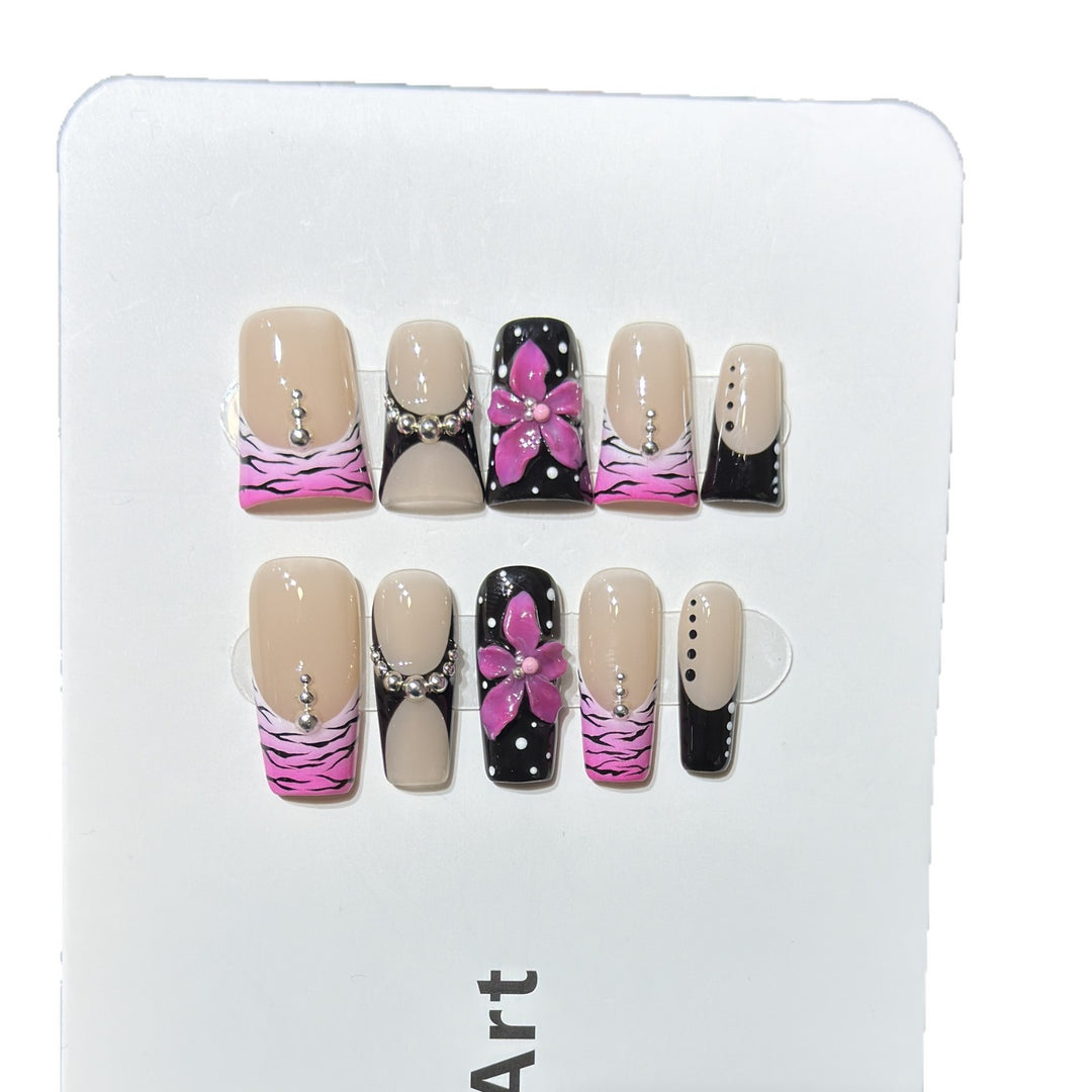 Decorative Press-On Nail Set with Floral and Striped Design Stornfield