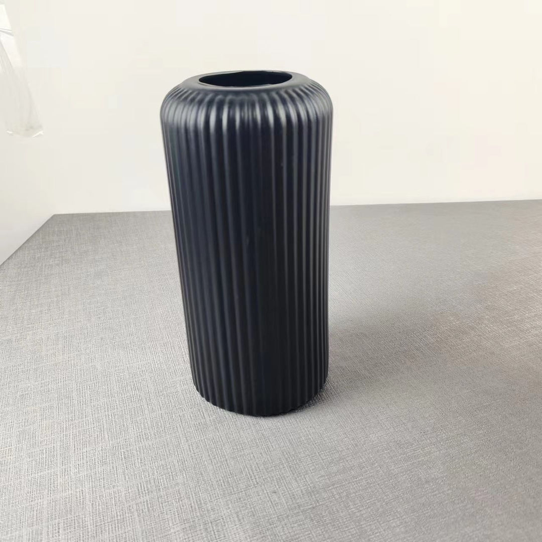 Modern Ribbed Ceramic Vase Stornfeild