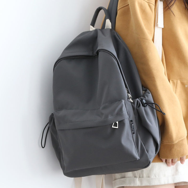 Practical backpack with innovative closure system Stornfield
