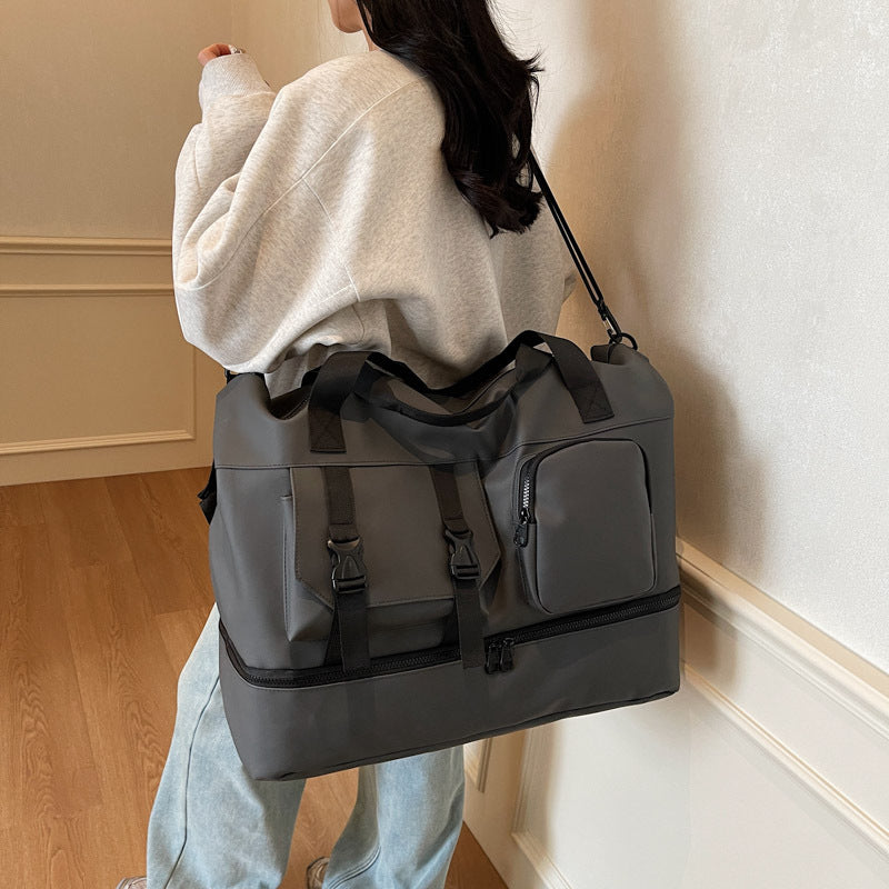 Multifunctional Large Capacity Travel Duffle Stornfield
